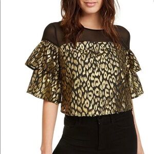 𝅺new Kendall & Kylie Black Gold Leopard Metallic Top US S